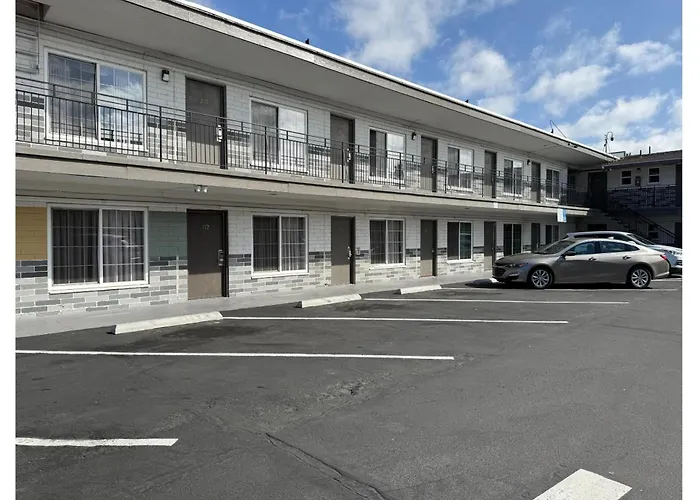 Big 7 Motel Chula Vista I-5